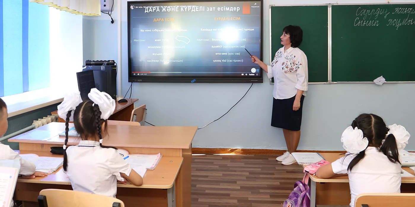 Ауыздағы үнді порно