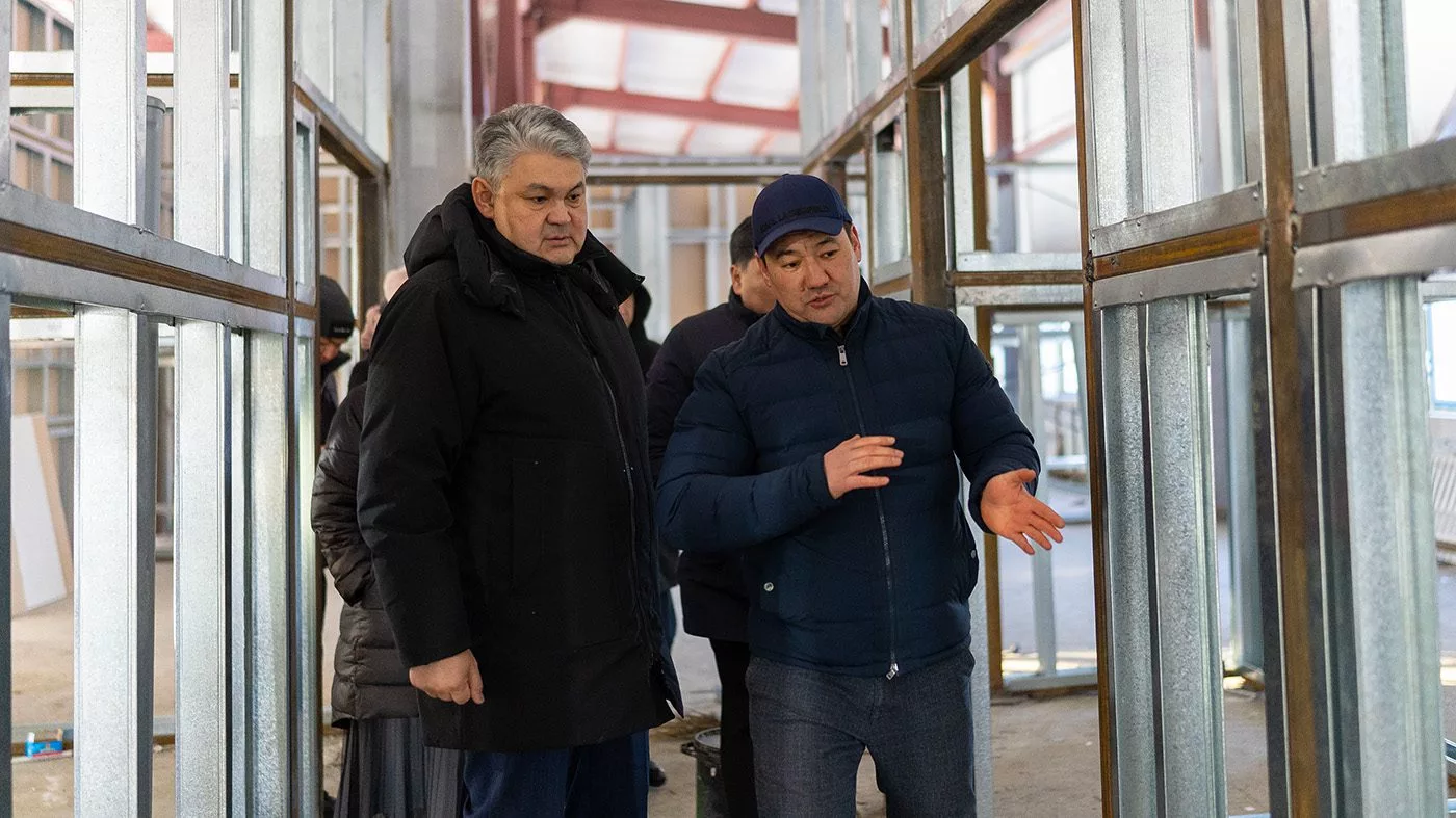 Аким ВКО Ермек Кошербаев посетил строящийся спецЦОН в Усть-Каменогорске