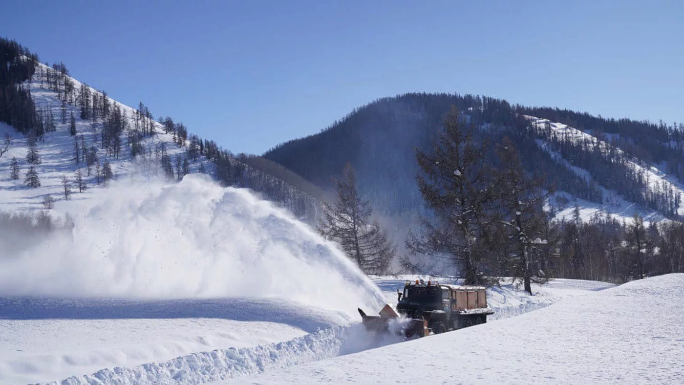 В Маркакольском сельском округе ВКО сохраняется режим ЧС, но дороги областного значения уже расчищены и открыты